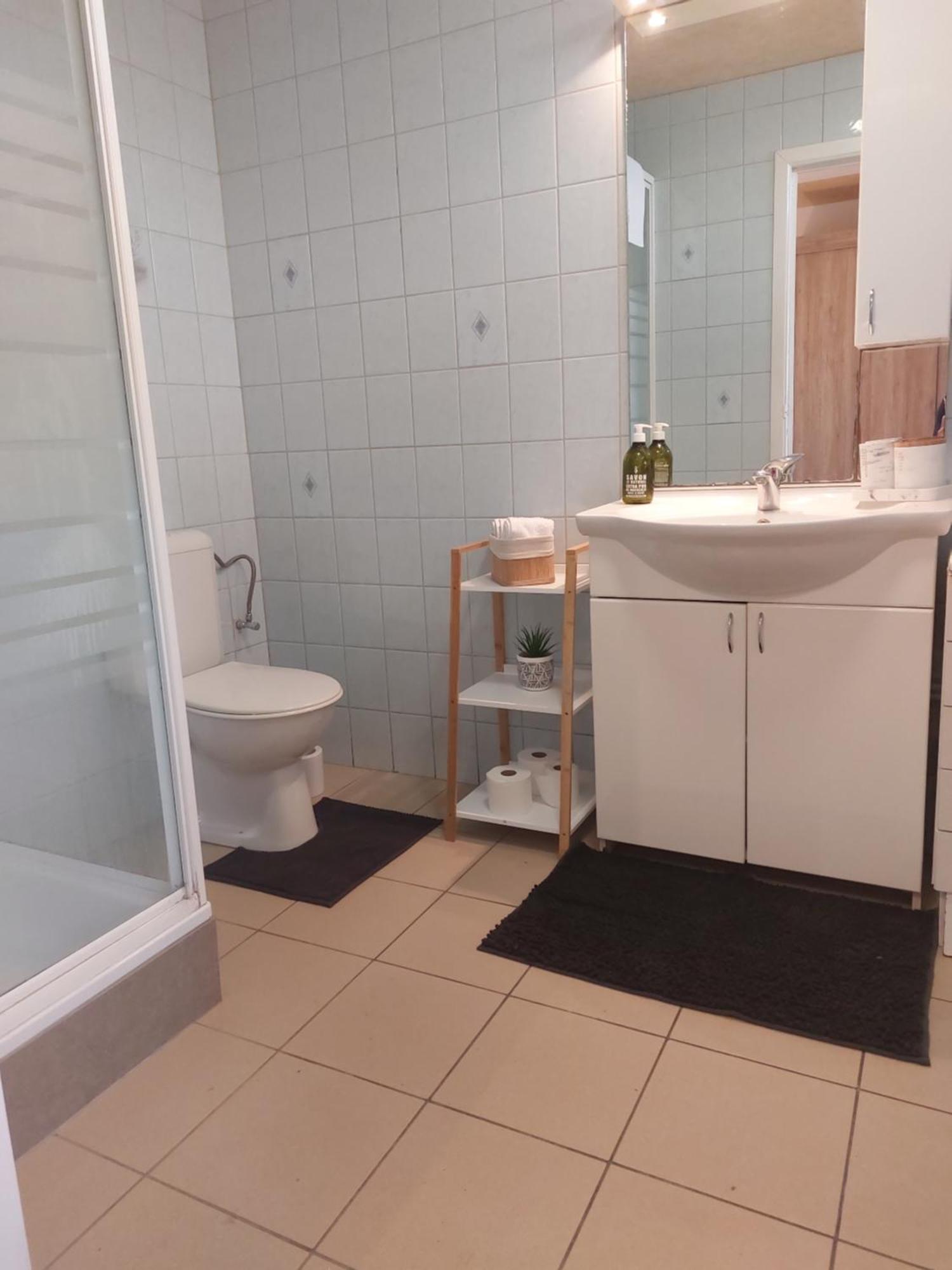 A La Cour De La Sucrerie Apartman Binche Szoba fotó